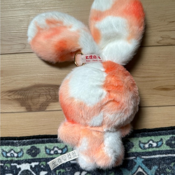 BABY THREE - Picture 4 of 4